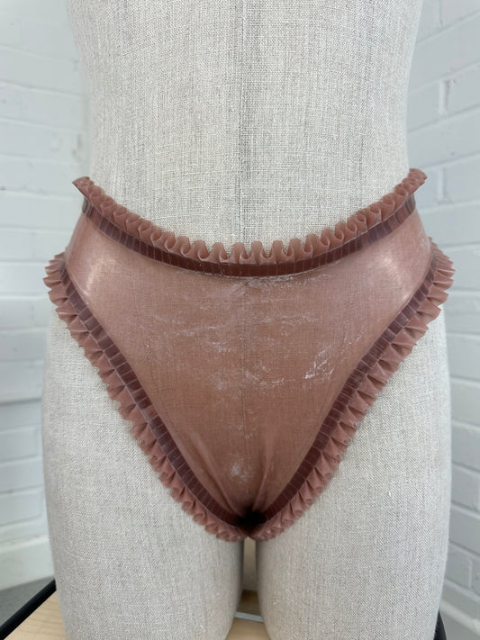 mitzi thong