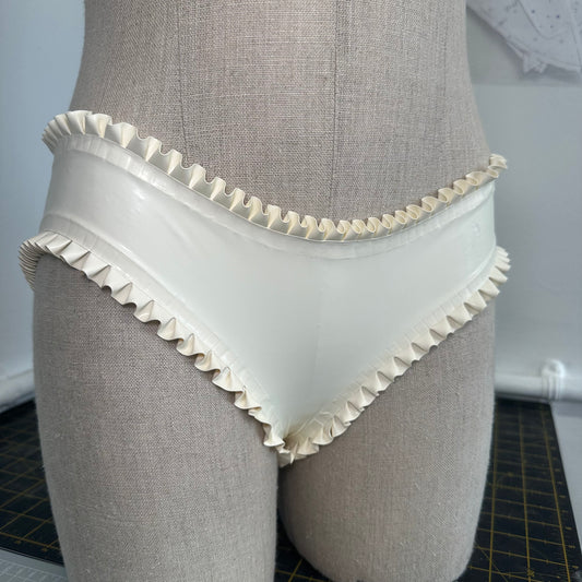 White Yasmine Ouvert Briefs